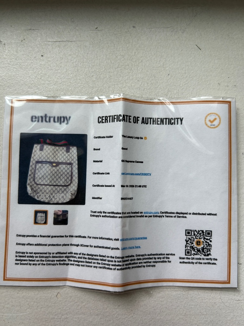 7005. Authentic Gucci Monogram Supreme Coated Canvas Tote w/ Green & Red Straps. - Picture 12 of 12